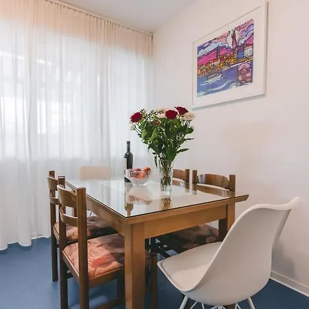 Baba's Place * Split